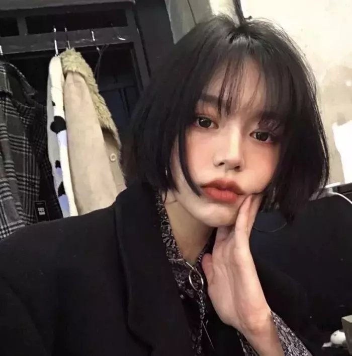 女税务员